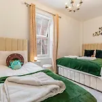 Mayfair Maisonette Chic Spacious 2-Bed - 33A