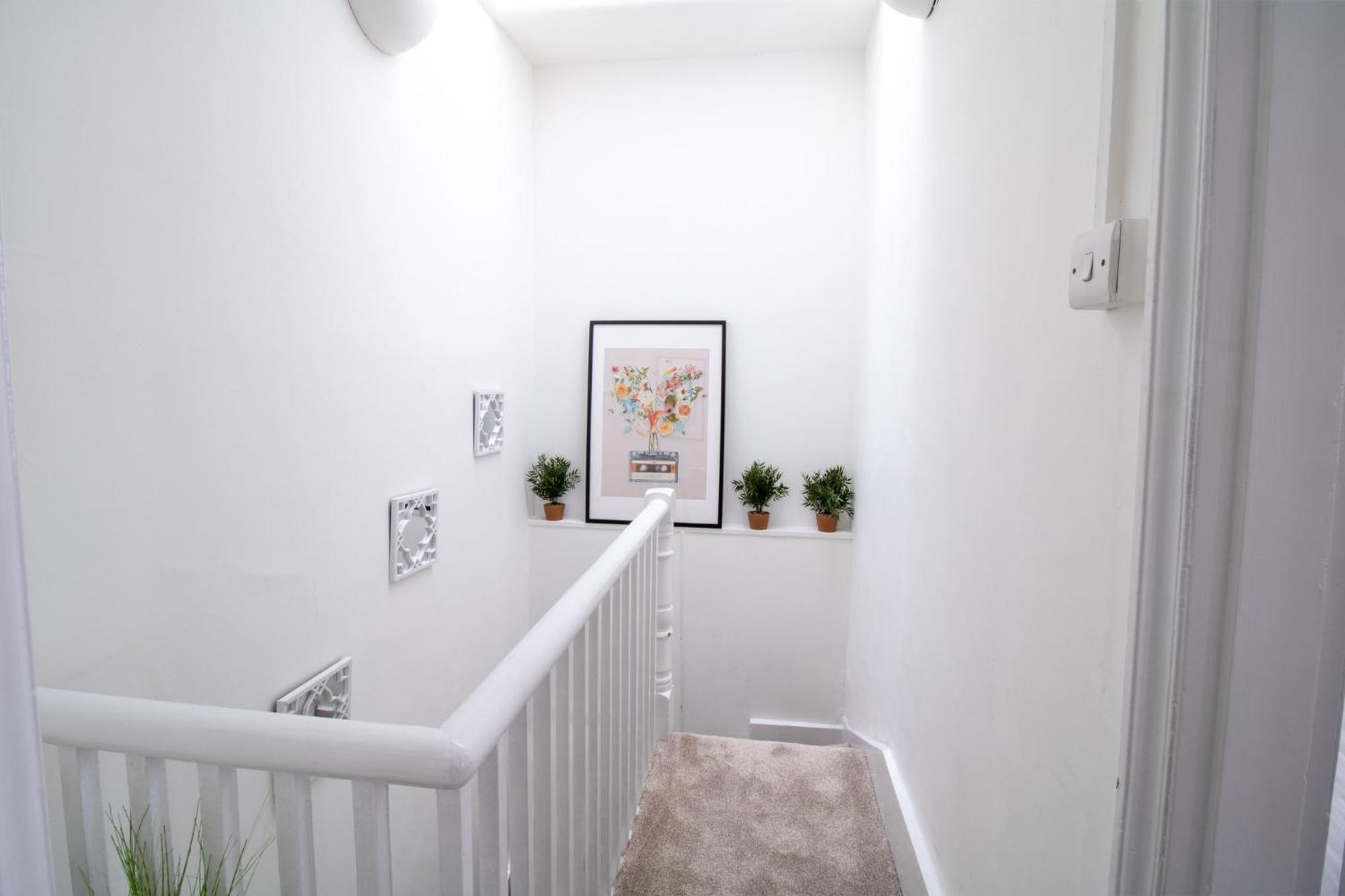 Mayfair Maisonette Chic Spacious 2-bed - 33a *