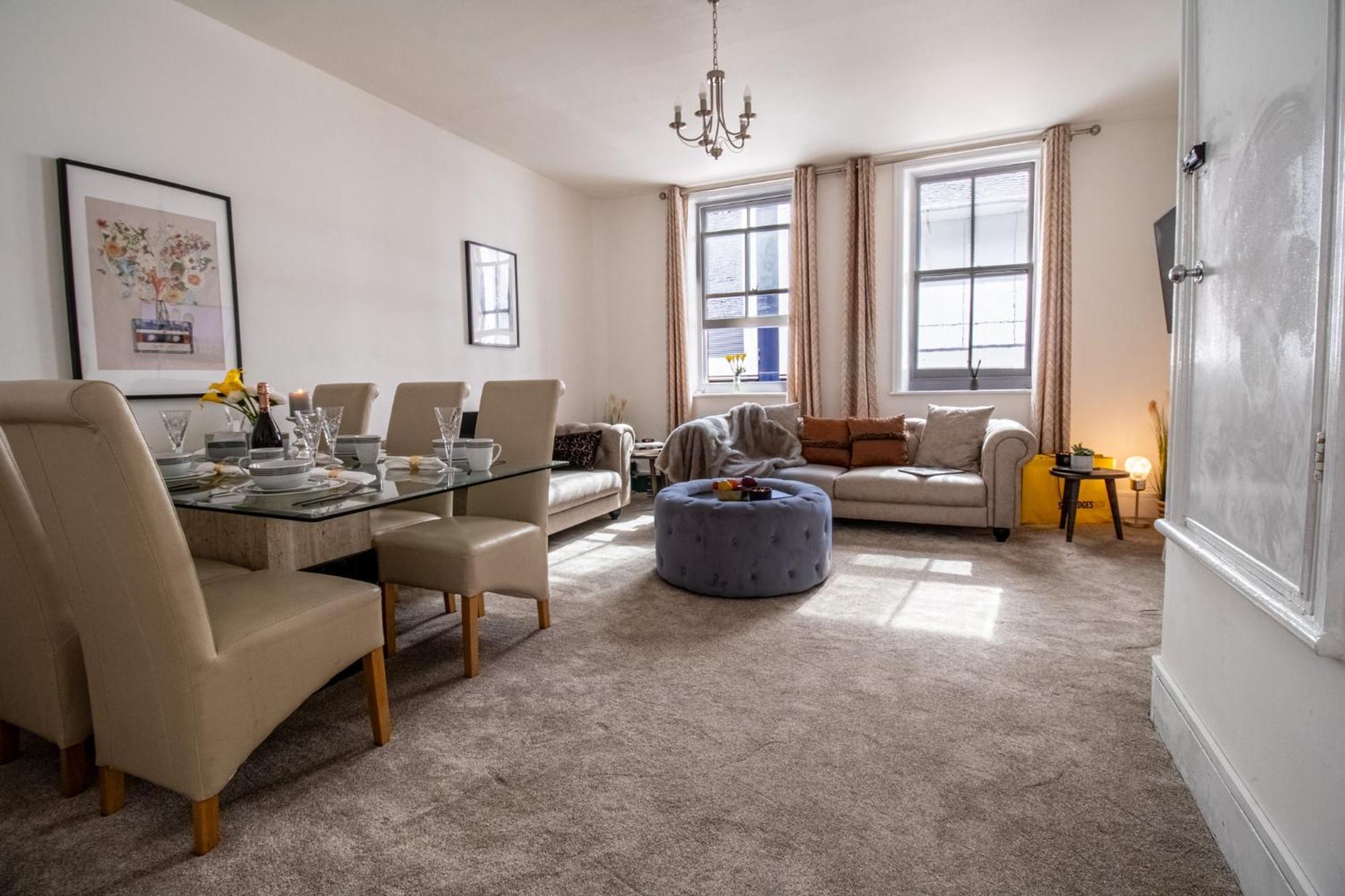 Apartamento Mayfair Maisonette Chic Spacious 2-bed - 33a