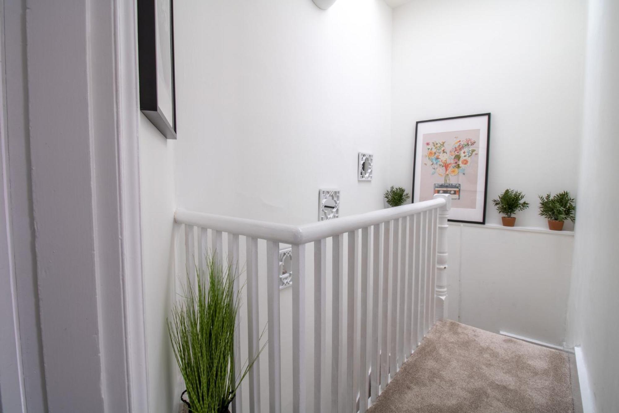 Mayfair Maisonette Chic Spacious 2-bed - 33a Londres
