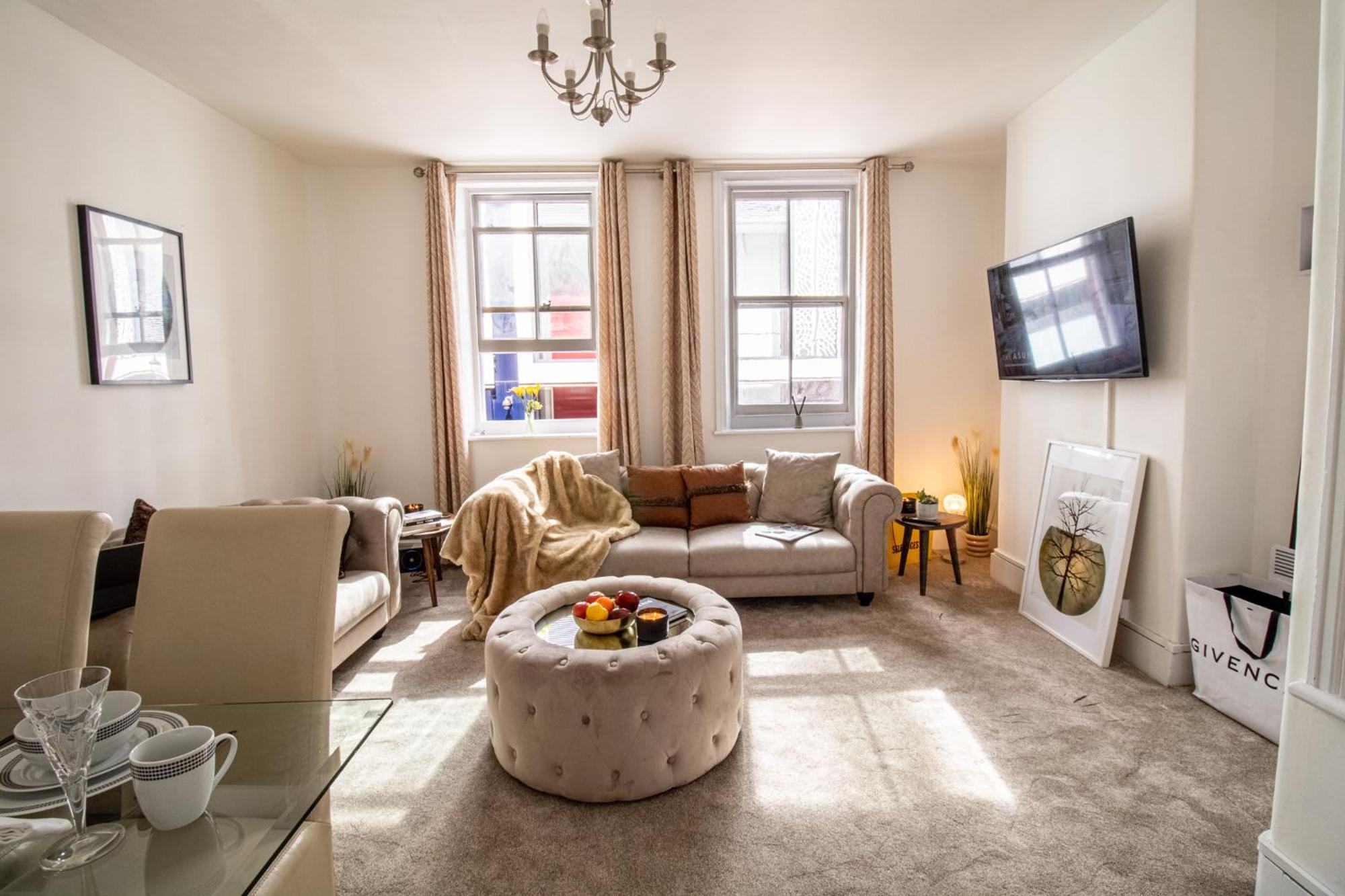 Mayfair Maisonette Chic Spacious 2-bed - 33a Apartamento *